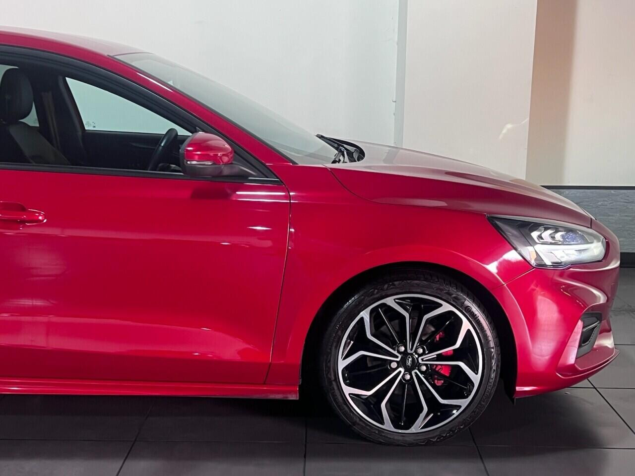 
                                                Voiture
                                                 Ford Focus 1.5 EcoBlue ST-Line X Hatchback 5dr Diesel Manual Euro 6 (s/s) (120 ps)