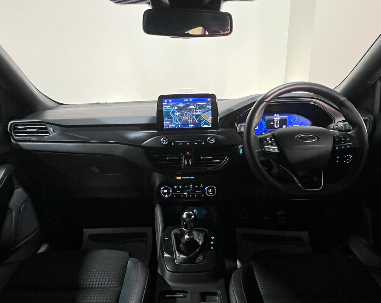 
                                                Voiture
                                                 Ford Focus 1.5 EcoBlue ST-Line X Hatchback 5dr Diesel Manual Euro 6 (s/s) (120 ps)