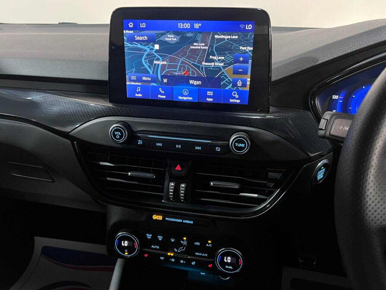 
                                                Voiture
                                                 Ford Focus 1.5 EcoBlue ST-Line X Hatchback 5dr Diesel Manual Euro 6 (s/s) (120 ps)