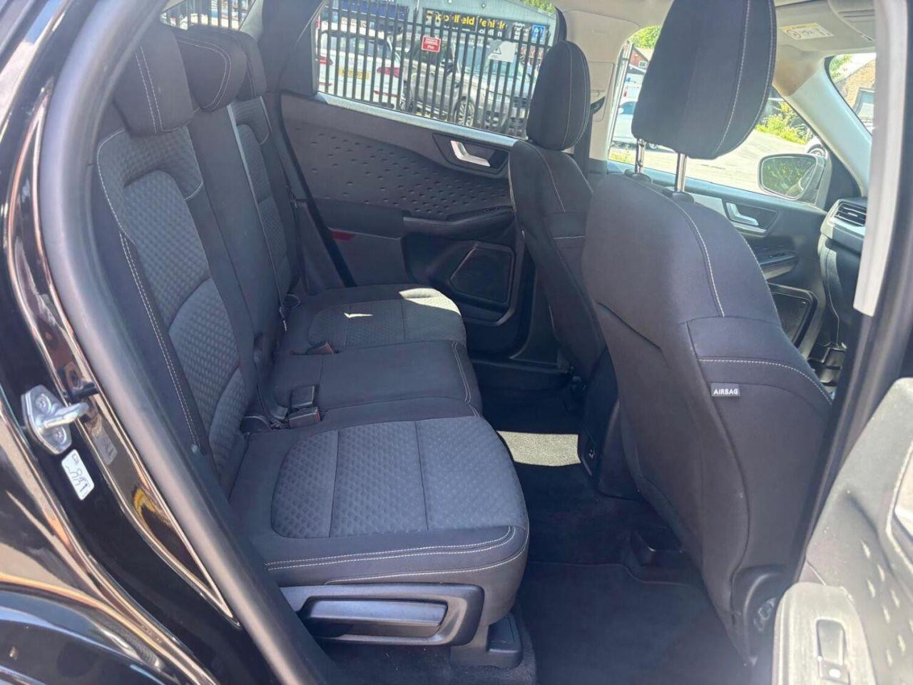 
                                                Voiture
                                                 Ford Kuga 1.5 EcoBlue Zetec SUV 5dr Diesel Manual Euro 6 (s/s) (120 ps)