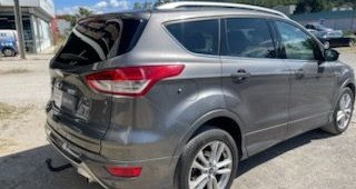 
                                                Voiture
                                                 FORD KUGA 2.0 tdci 140 CH TITANIUM