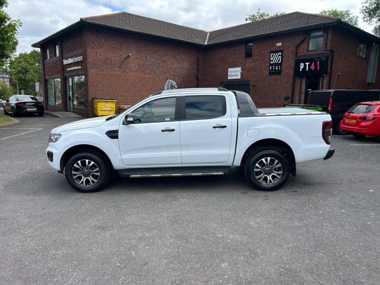 
                                                Voiture
                                                 Ford Ranger 2.0 EcoBlue Wildtrak Pickup Double Cab 4dr Diesel Auto 4WD Euro 6 (s/s) (213 ps)