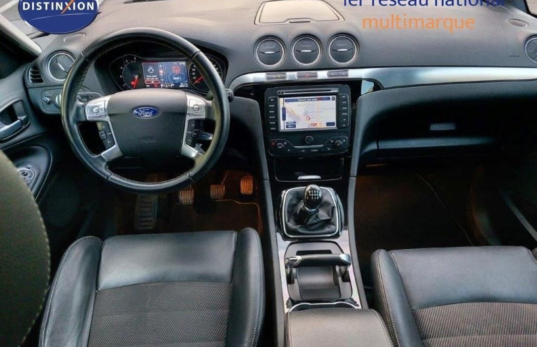 
                                                Voiture
                                                 Ford S-Max 2.0 TDCI 140CH - FAP TITANIUM