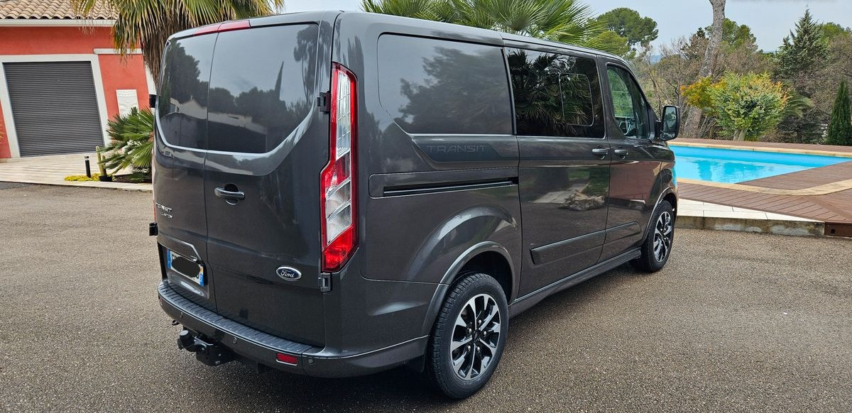 
                                                Voiture
                                                 FORD Transit Custom Sport LIH1 2.0 TDCI Ecoblue 185ch BVA