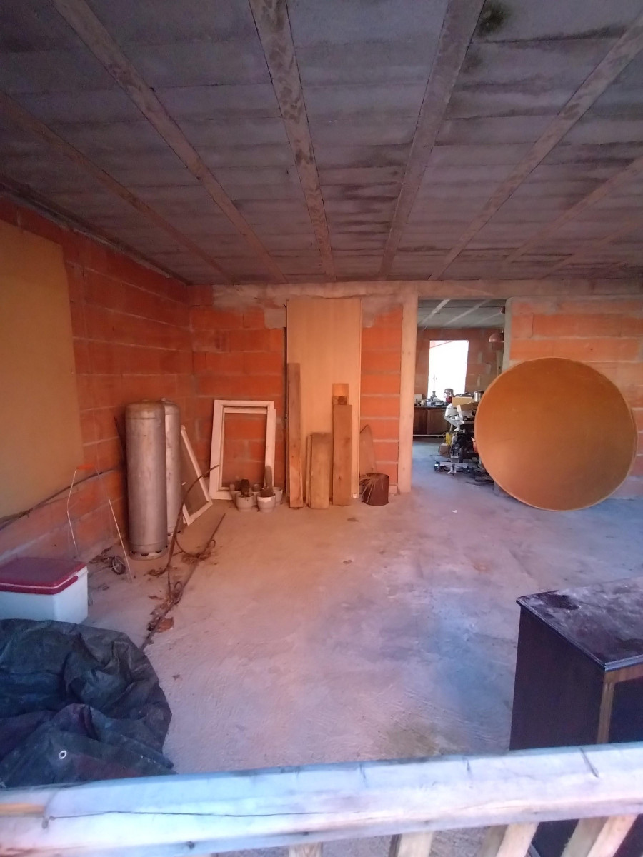 
                                                Vente
                                                 FORT POTENTIEL AU CŒUR DE CALMONT (31560)