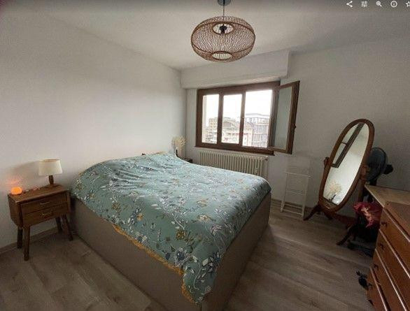 
                                                Location
                                                 Fully furnished Flat (T3) in front train station