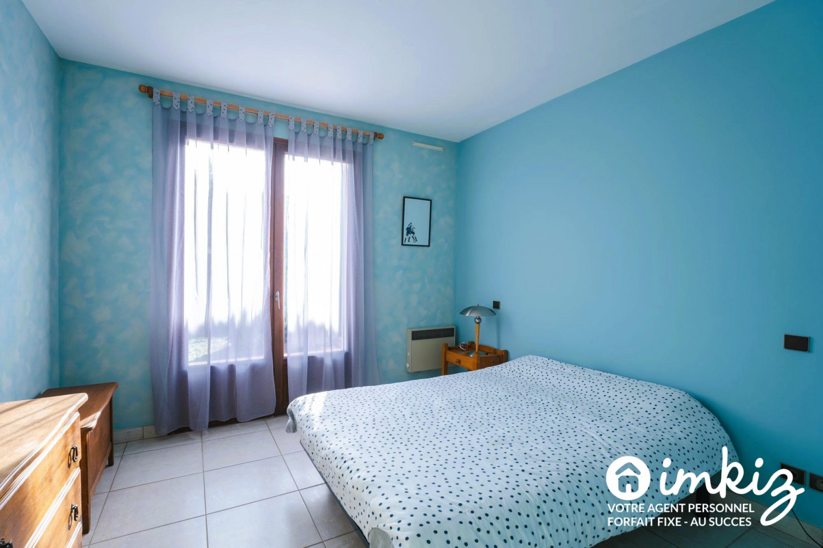 
                                                Vente
                                                 gd séjour, 4 chambres,sdb avec balnéo, cuisine neu