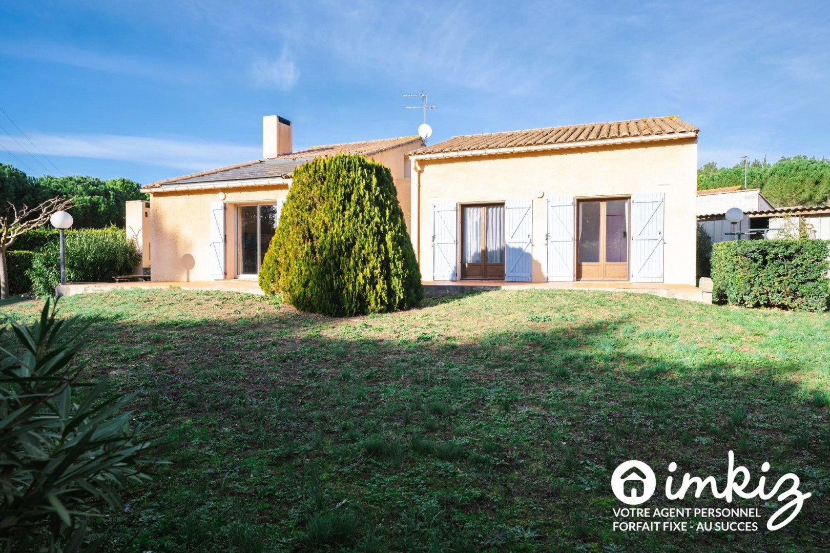 
                                                Vente
                                                 gd séjour, 4 chambres,sdb avec balnéo, cuisine neu