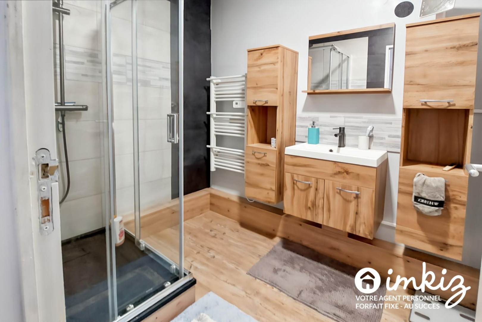 
                                                Vente
                                                 Gd T2 lumineux avec terrasse, garage et parking