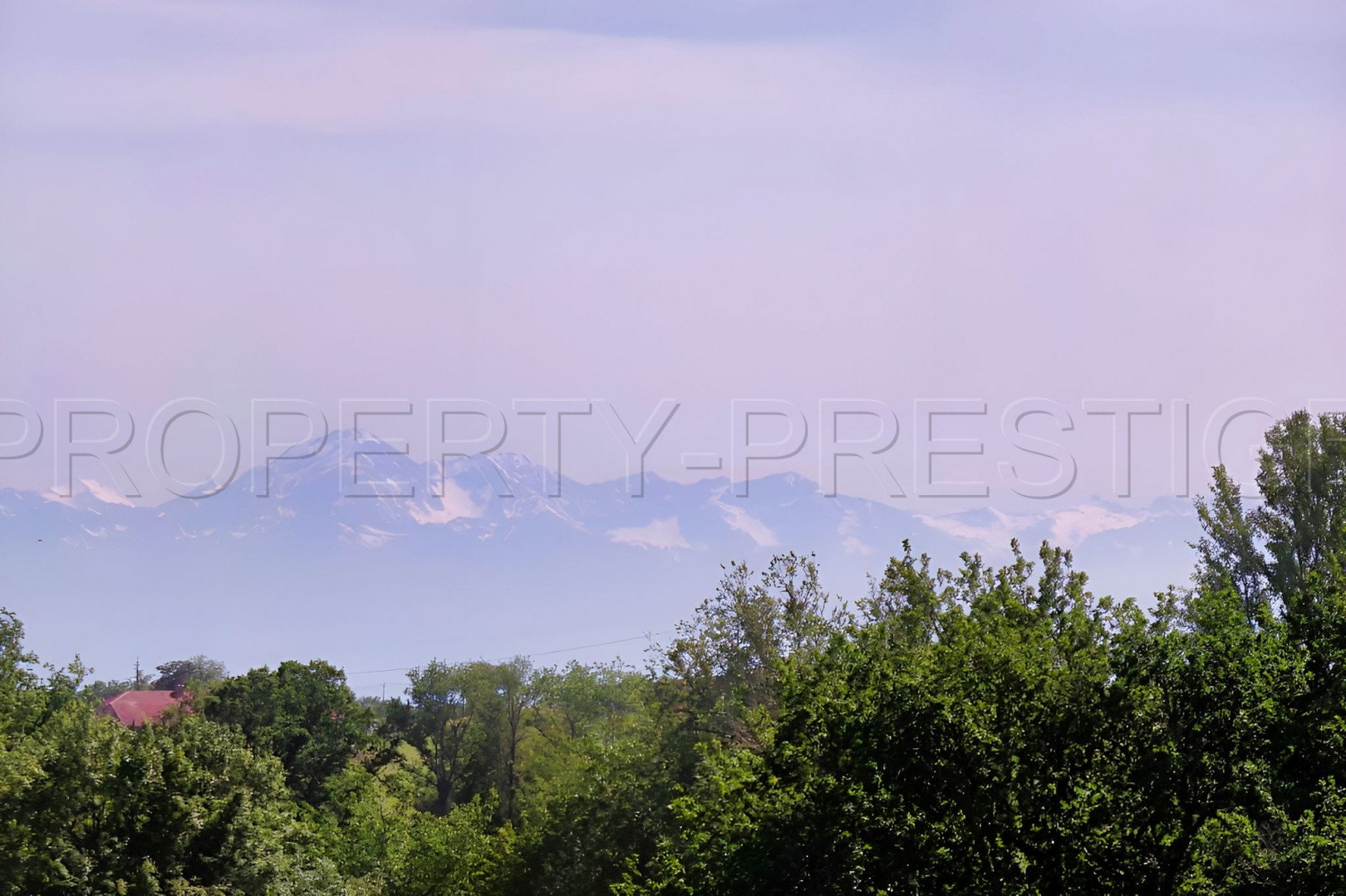 
                                                Vente
                                                 GERS VILLA CONTEMPORAINE 1,7 HA VUE DOMINANTE