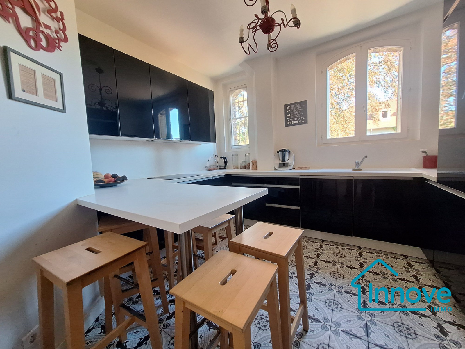 
                                                Vente
                                                 Glatigny : Très beau duplex de 168 m² avec 5 chambres, terrass