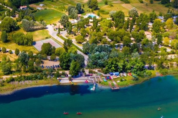 
                                                Location de vacances
                                                 Gorges du verdon MOBILHOME