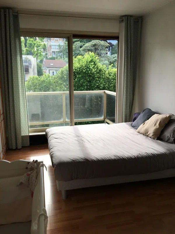 
                                                Location
                                                 Grand 2 pièces 60m² dans résidence de standing