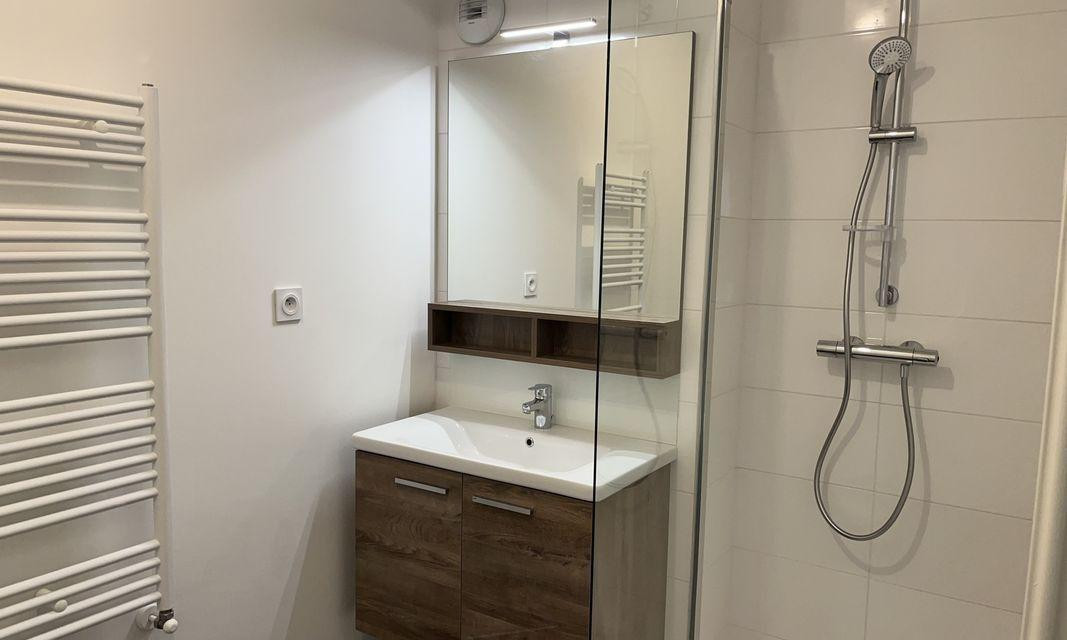 
                                                Location
                                                 Grand 2 pièces à Nanterre proche La Défense