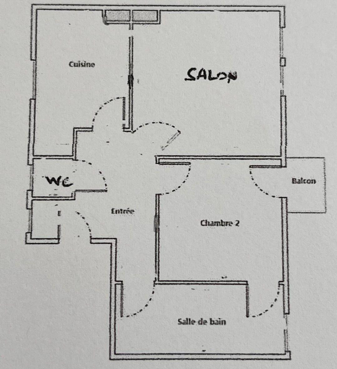 
                                                Location
                                                 Grand 2 pièces au calme
