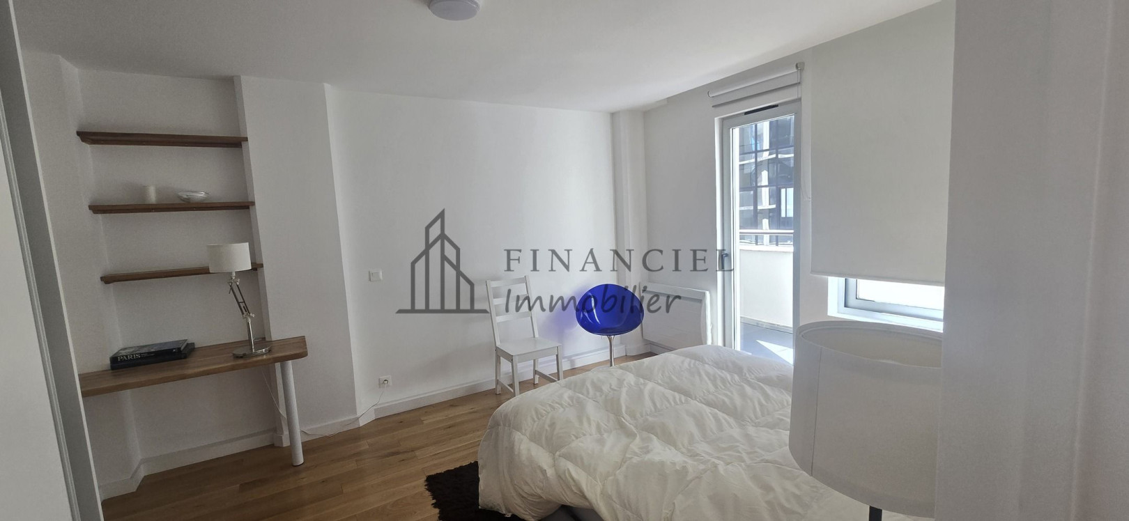
                                                Location
                                                 GRAND 2 PIECES +BALCON