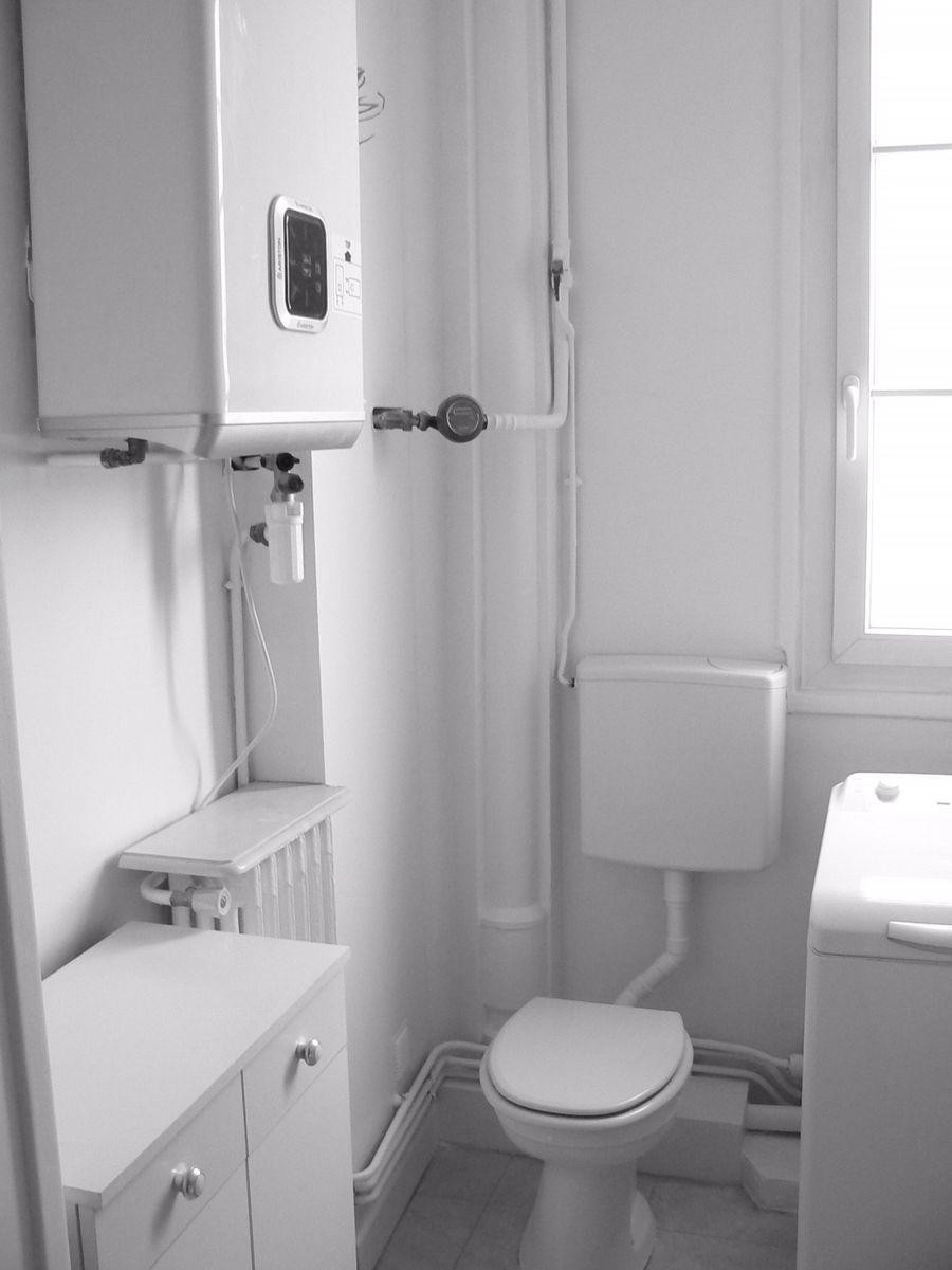 
                                                Location
                                                 Grand 2 pièces de 50 m² lumineux & parfait état