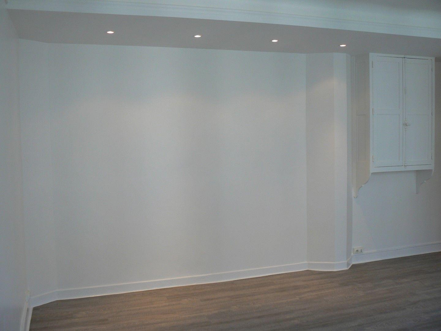 
                                                Location
                                                 Grand 2 pièces de 50 m² lumineux & parfait état