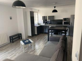 
                                                Location
                                                 Grand 2 pièces de 52m2