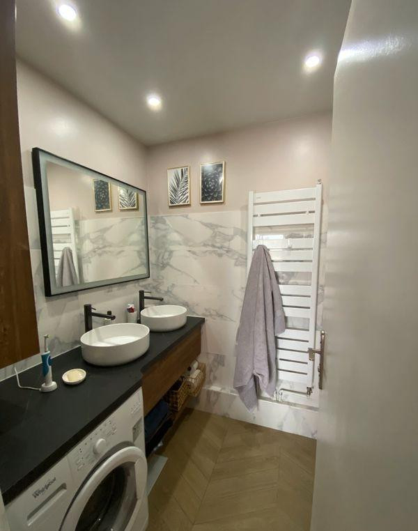 
                                                Location
                                                 Grand 2 pièces Paris 14ème