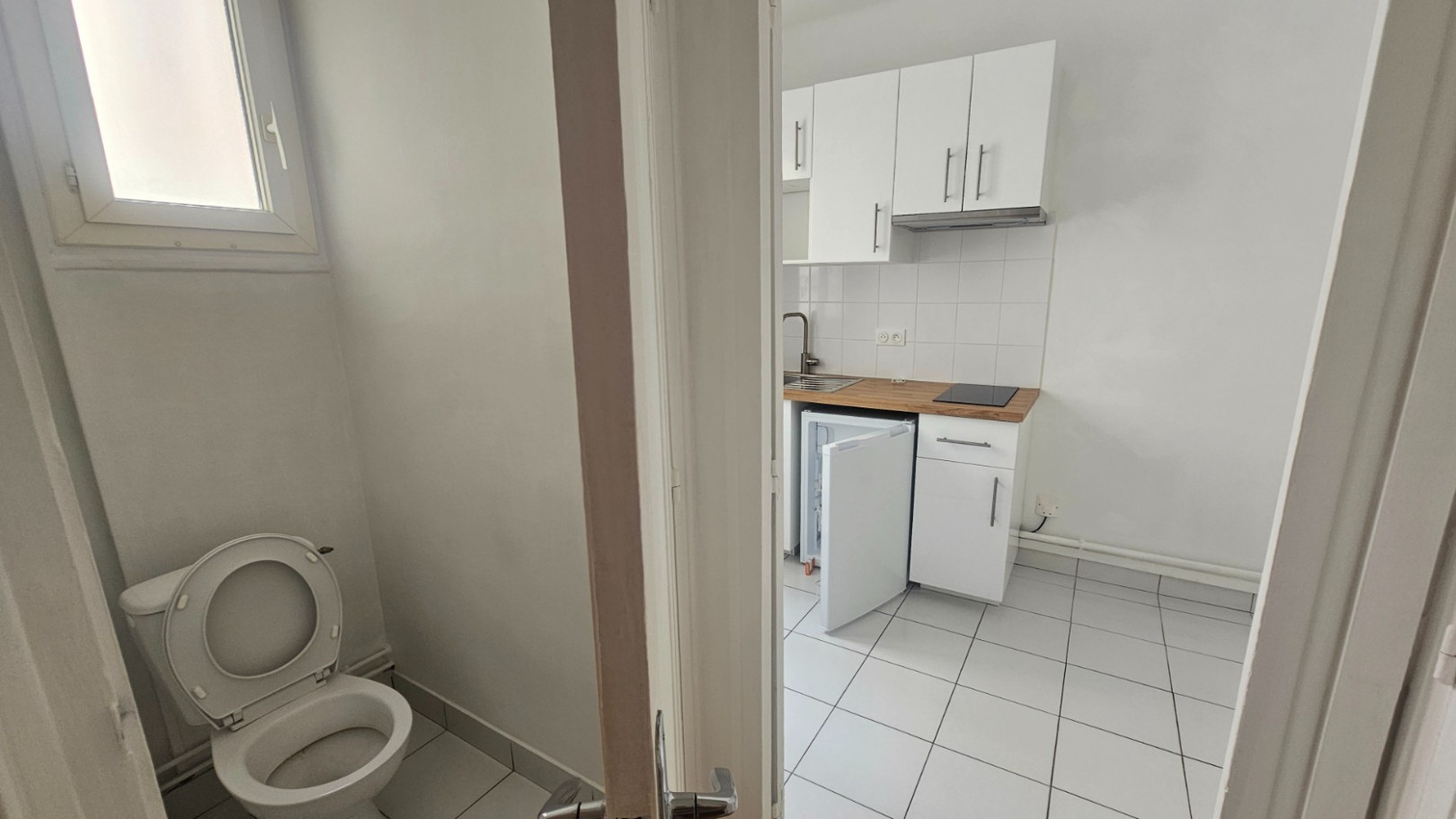 
                                                Vente
                                                 Grand 2 pièces - Paris 15ème