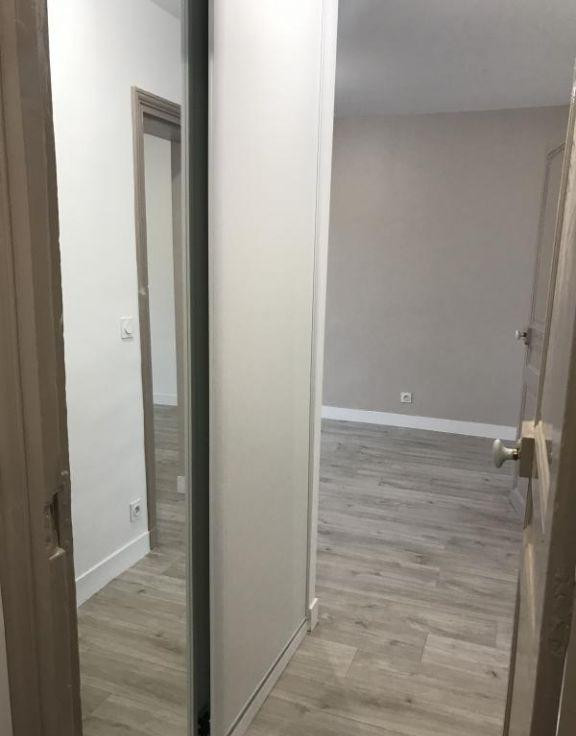
                                                Location
                                                 Grand 2 pièces refait à neuf Levallois