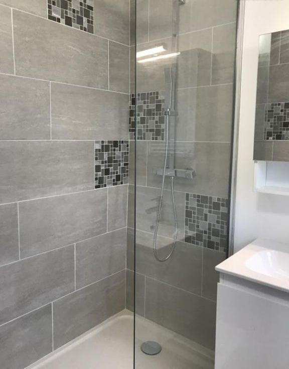 
                                                Location
                                                 Grand 2 pièces refait à neuf Levallois