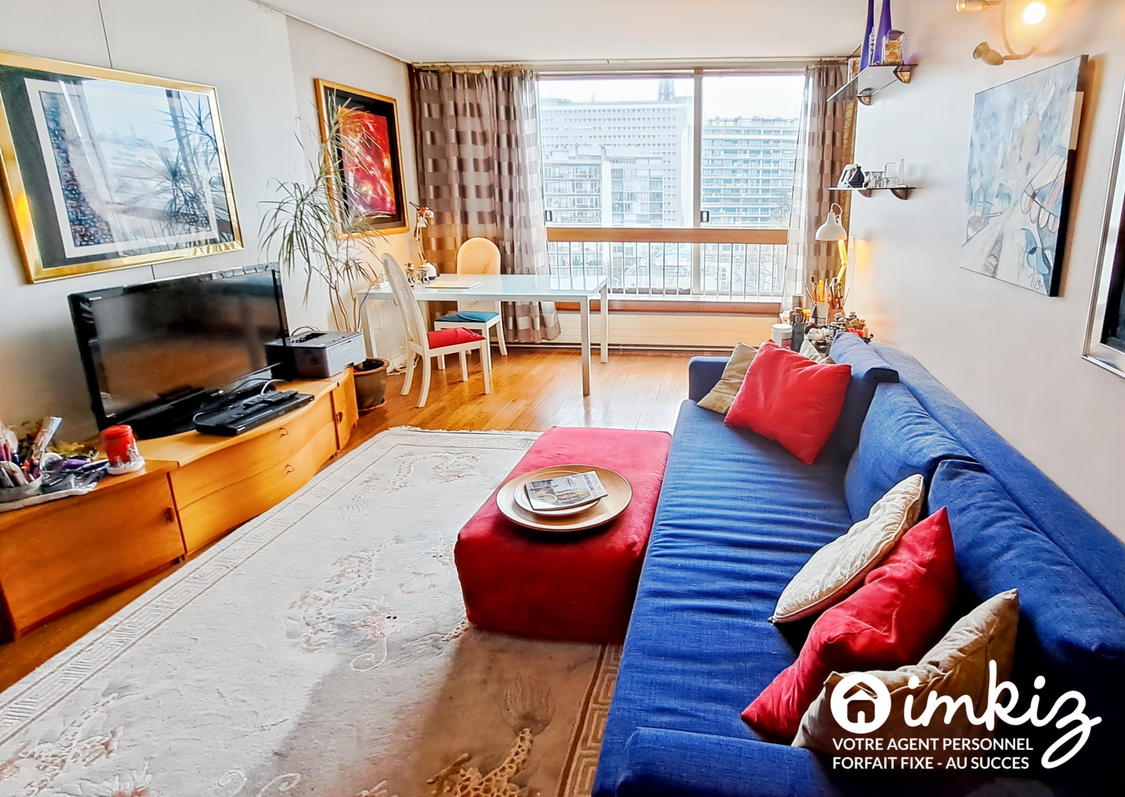 
                                                Vente
                                                 Grand 3 pièces Vue sur Tour Eiffel et Piscine