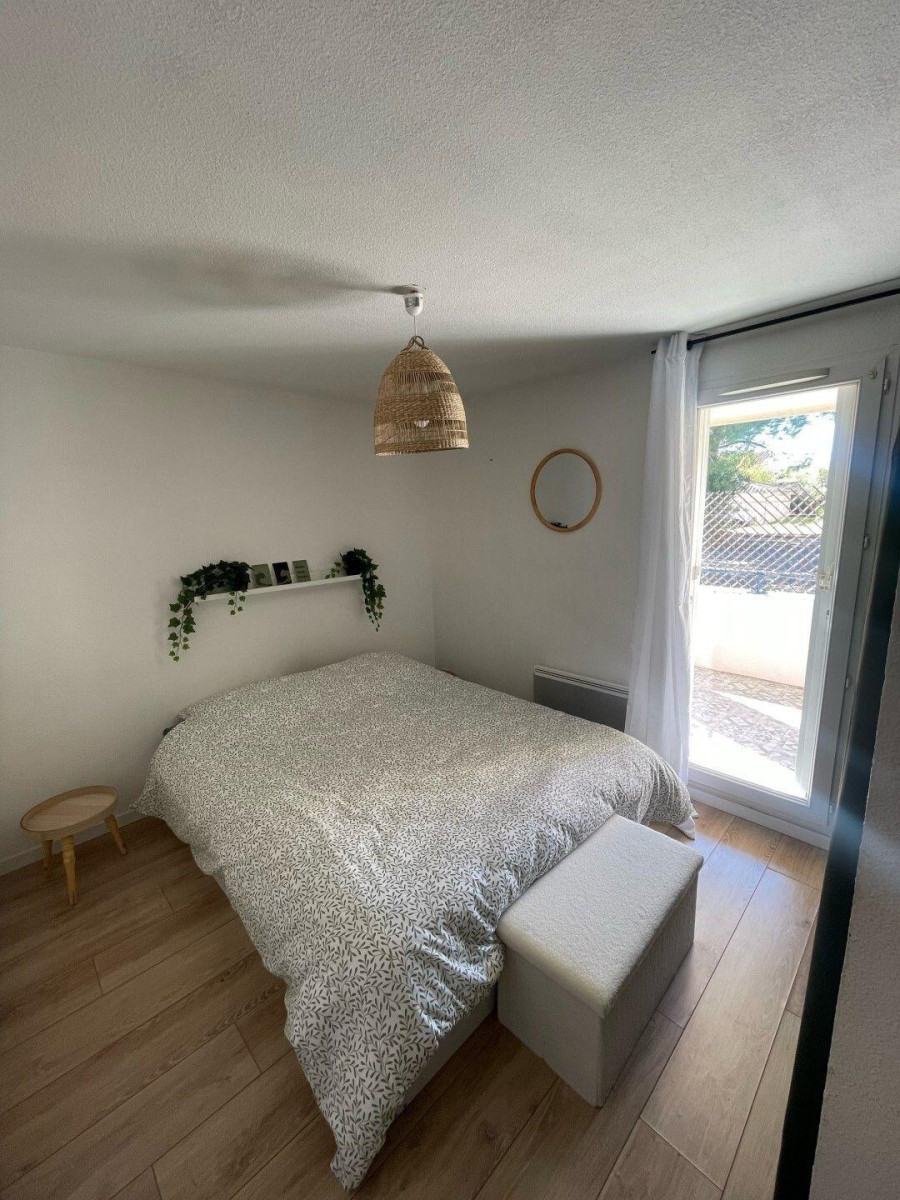 
                                                Location
                                                 GRAND 3P MEUBLE 60M² MODERNE