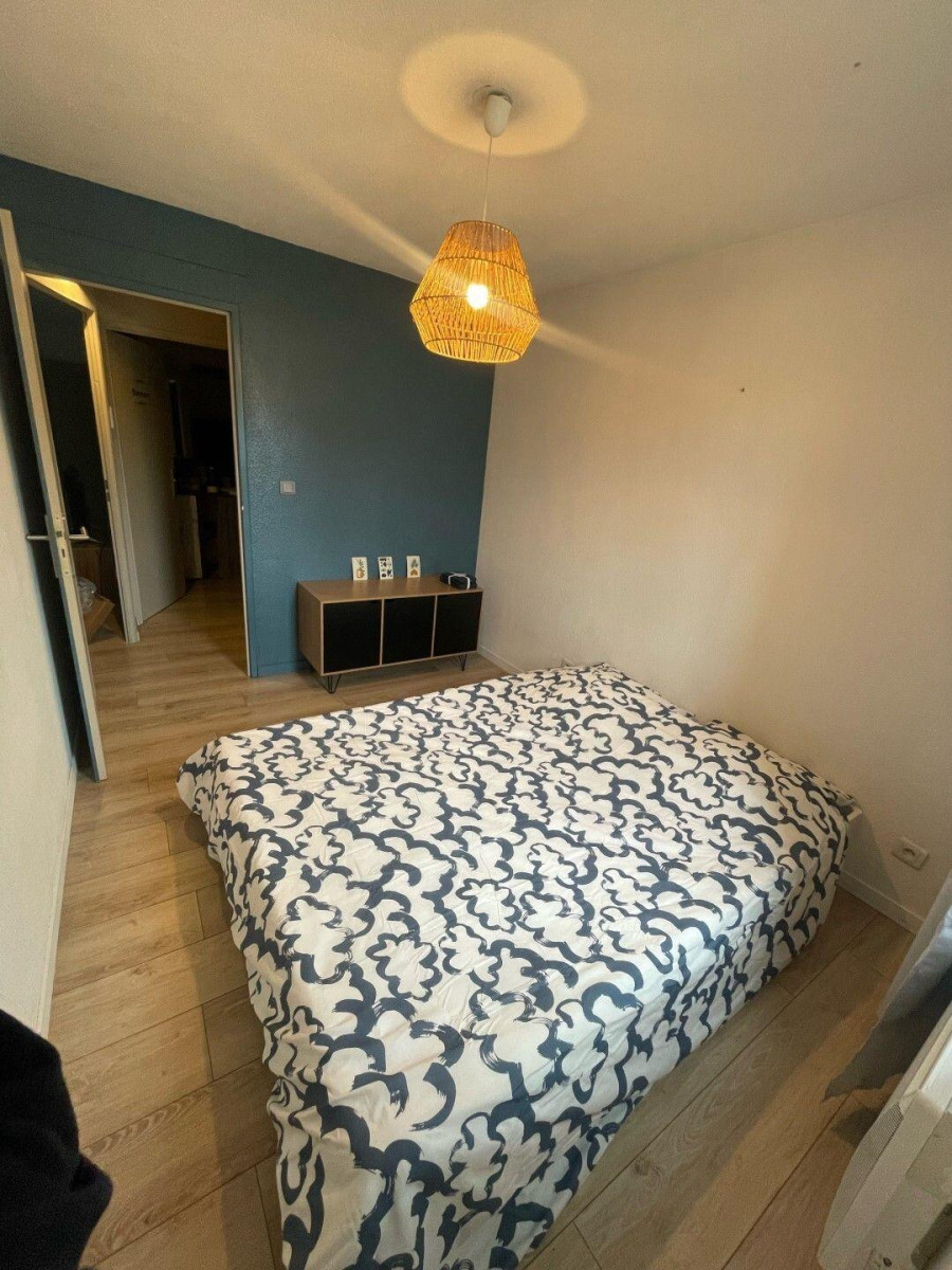 
                                                Location
                                                 GRAND 3P MEUBLE 60M² MODERNE