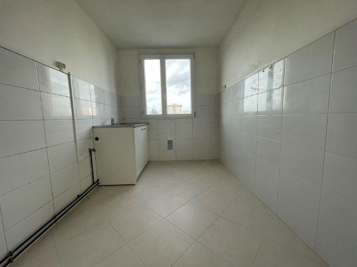 
                                                Location
                                                 Grand 4 pièces à Argenteuil avec balcon et cave