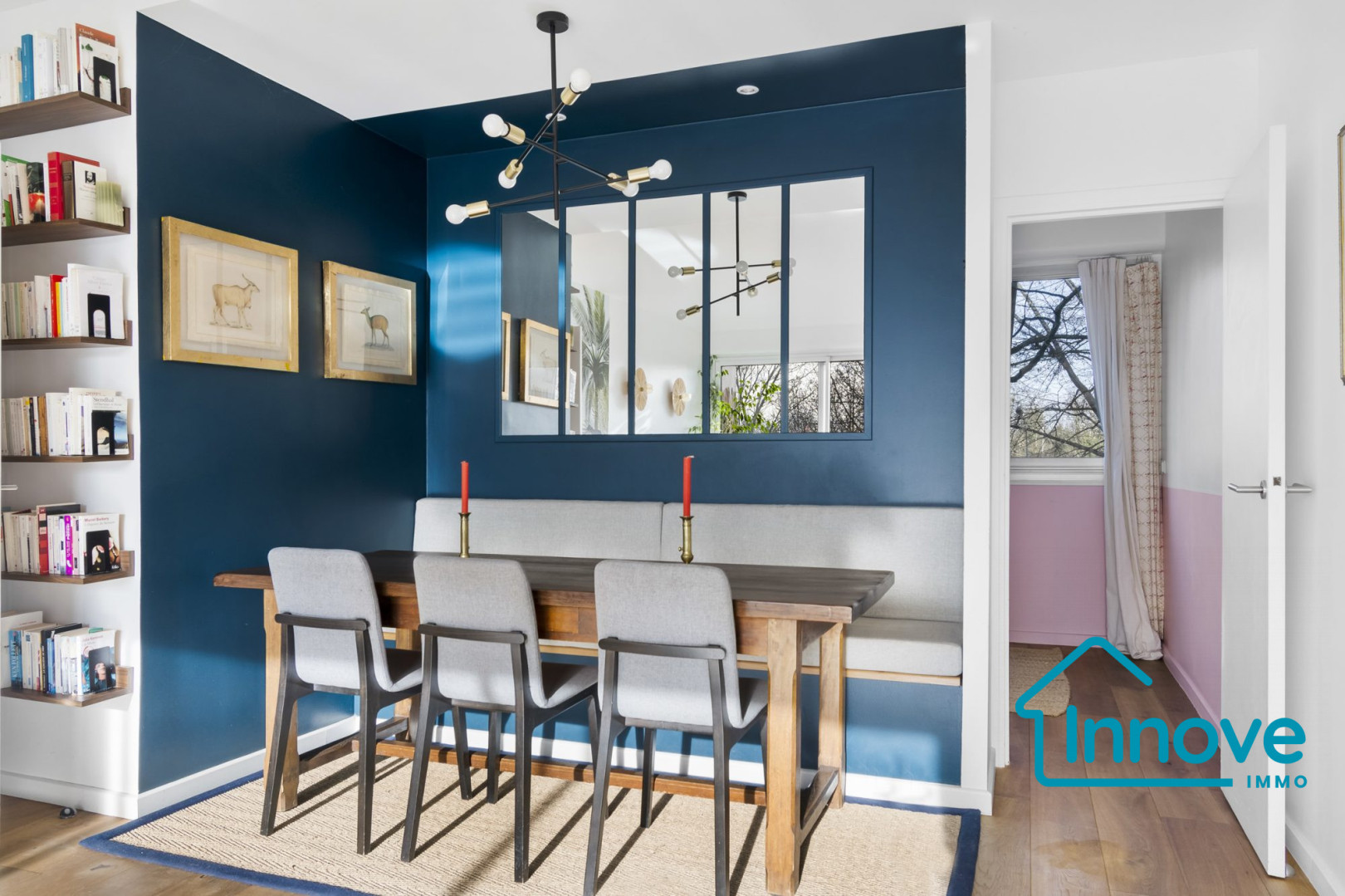 
                                                Vente
                                                 Grand 5 pièces - calme absolu - parfait état