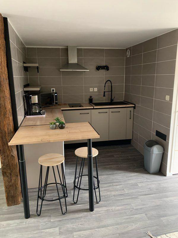 
                                                Location
                                                 Grand appartement 2 pièces 53m2