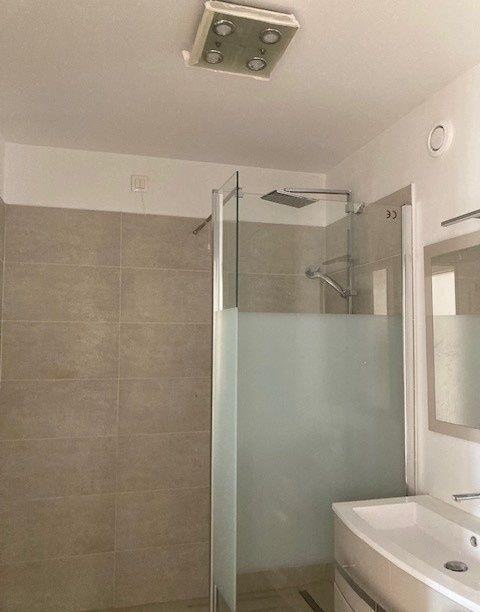 
                                                Location
                                                 Grand appartement 2 pièces à Paris XVII