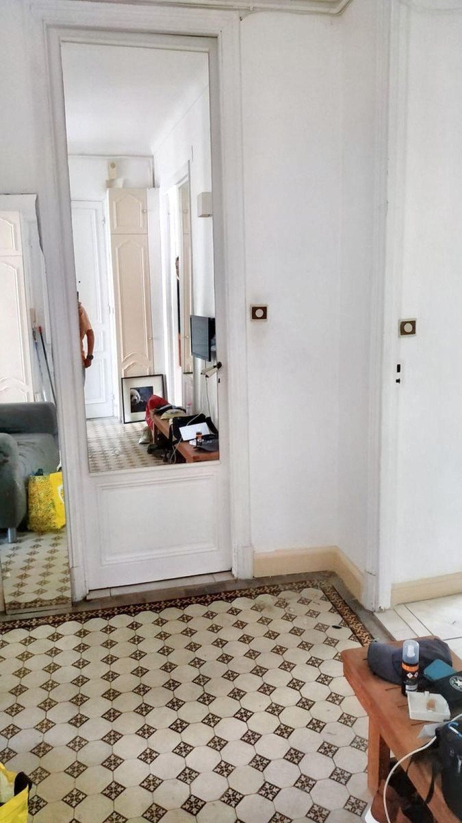 
                                                Location
                                                 Grand appartement à louer en centre ville
