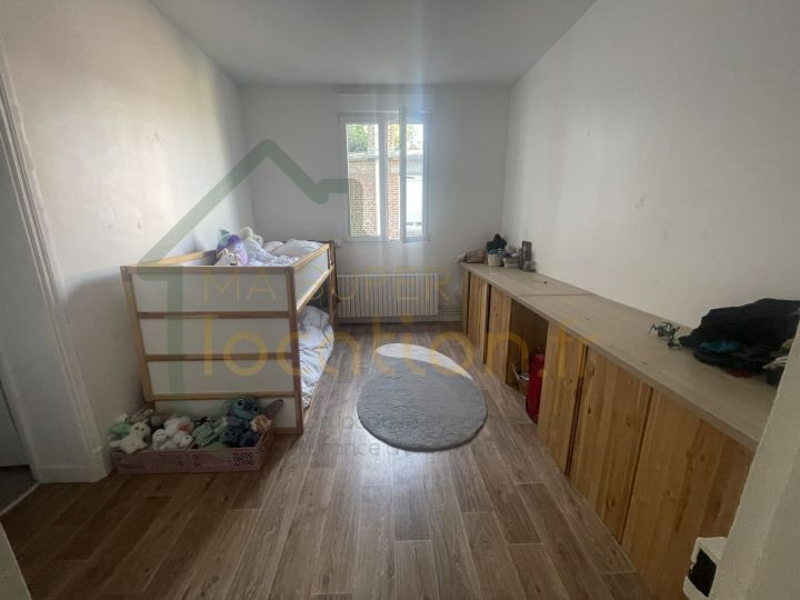 
                                                Location
                                                 Grand Appartement de 91,82m2