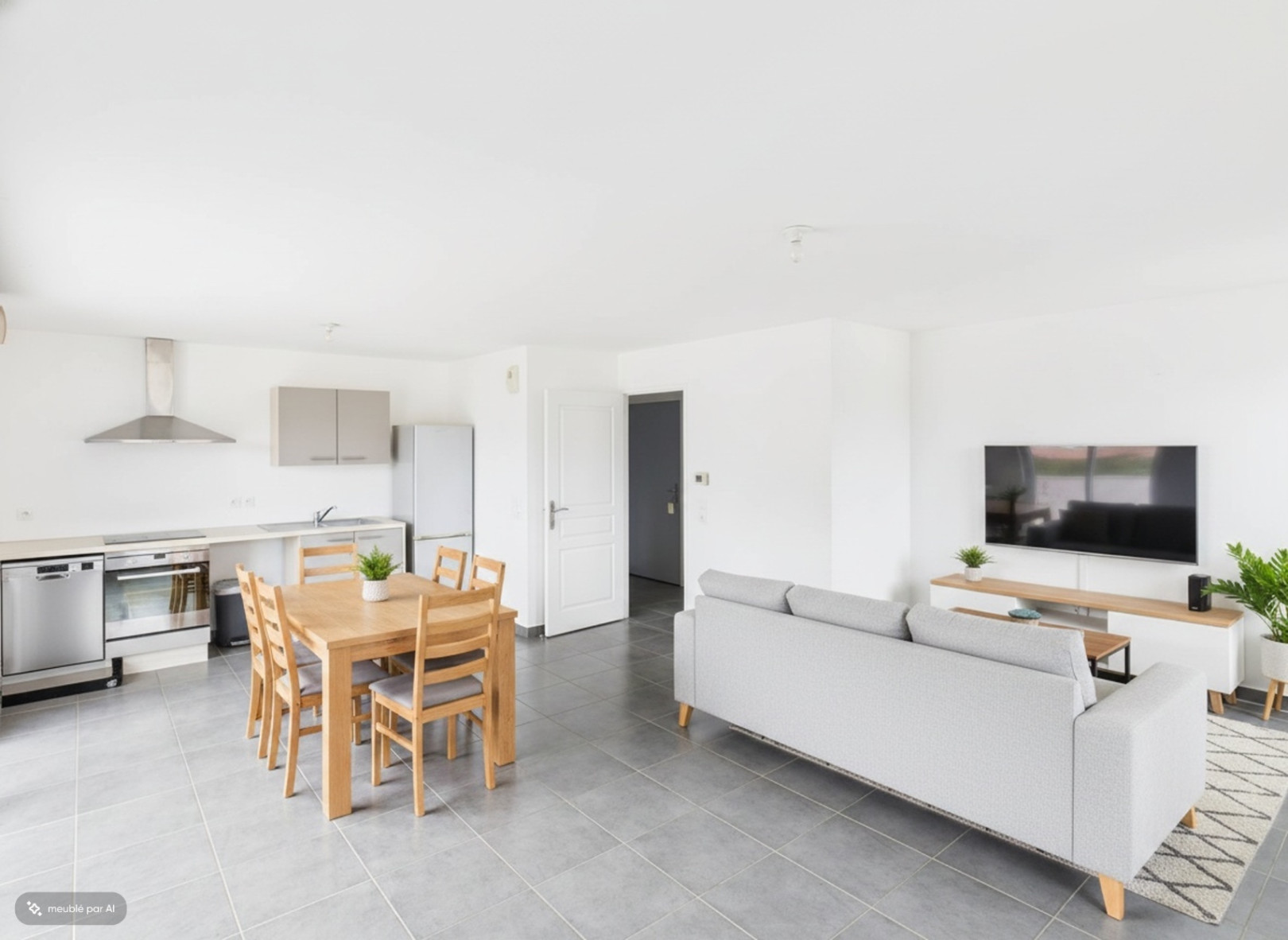 
                                                Vente
                                                 Grand appartement de Type 2 à 5 mn du lac avec vue