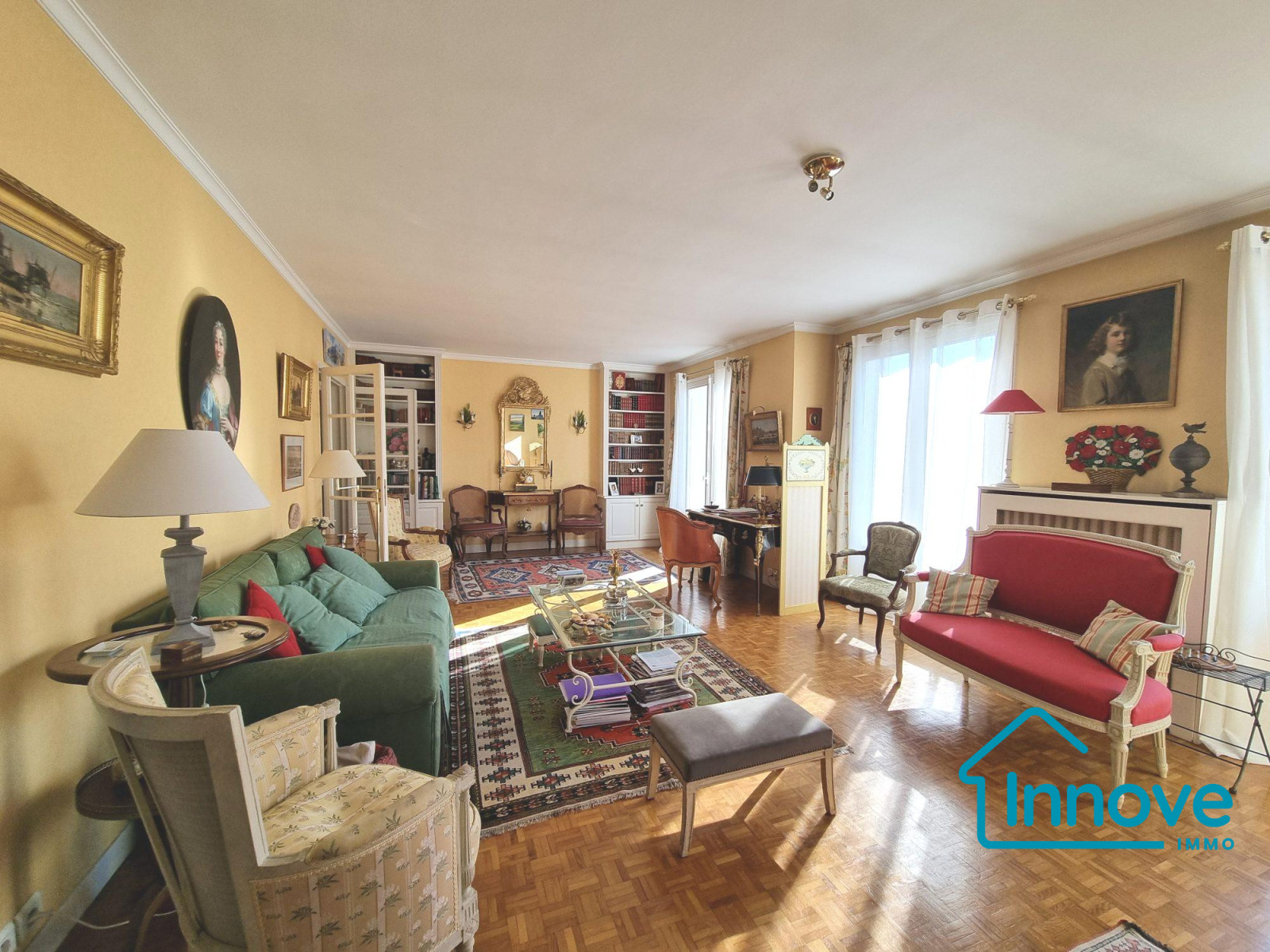 
                                                Vente
                                                 Grand appartement Familial 5 chambres dernier étage