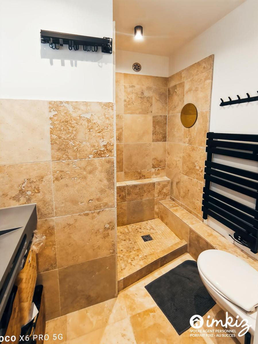 
                                                Vente
                                                 Grand appartement familial à Suresnes