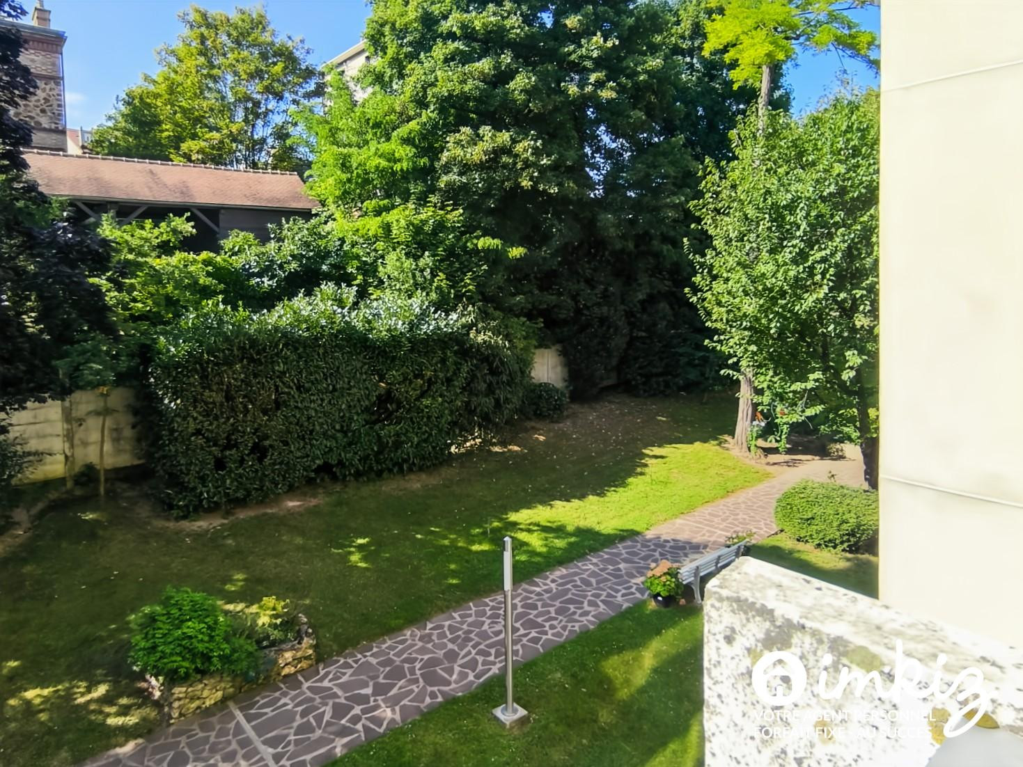 
                                                Vente
                                                 Grand appartement familial à Suresnes