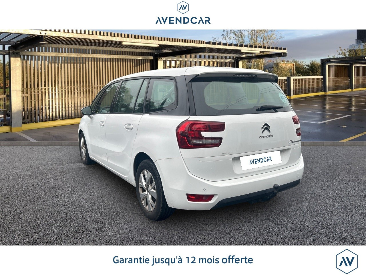 
                                                Voiture
                                                 GRAND C4 SPACETOURER 1.2 PURETECH 130 FEEL START-STOP