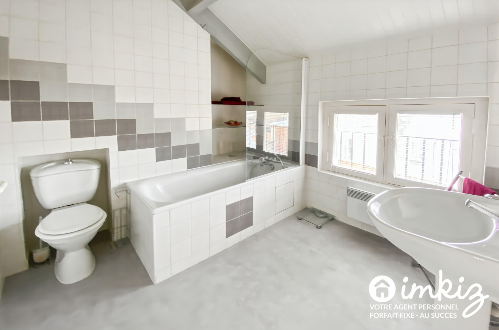 
                                                Vente
                                                 Grand Duplex 99 m², sur 2 niveaux indépendants