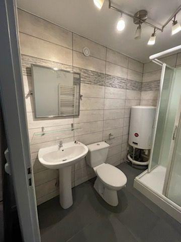 
                                                Location
                                                 Grand F1 meublé 39 m²