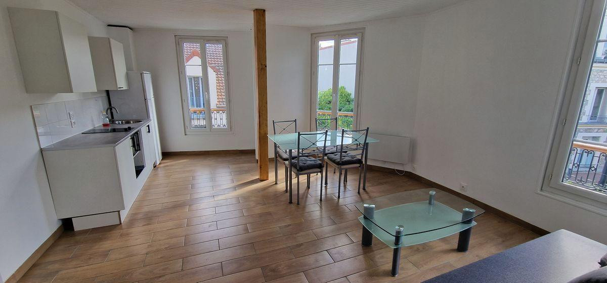 
                                                Location
                                                 Grand F2 - Fontenay proche Village