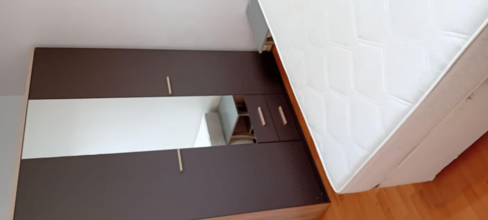 
                                                Location
                                                 GRAND MEUBLE 73 M2 TB PLACE A MARCQ-EN-BAROEUL