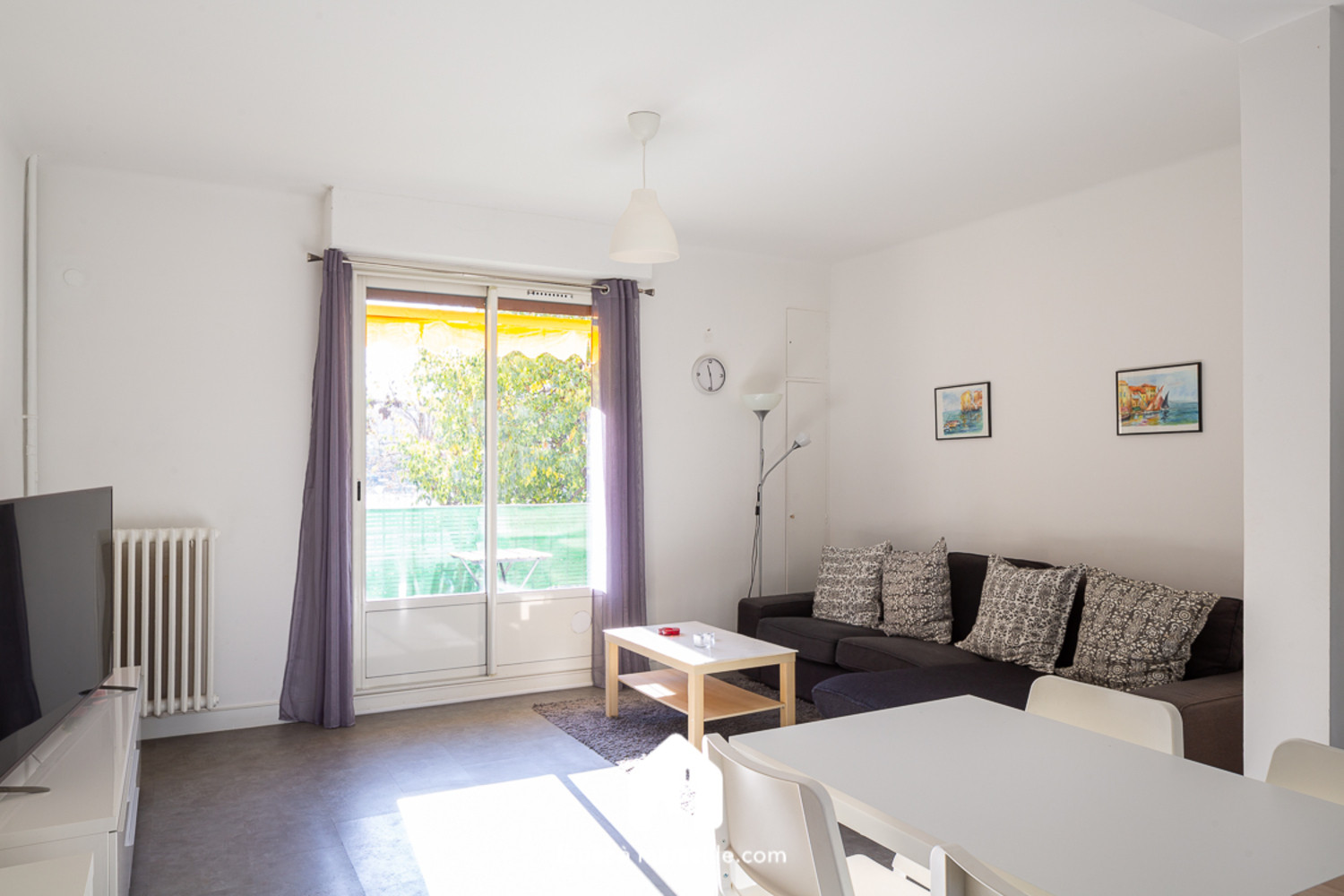 
                                                Location
                                                 Grand Saint Giniez