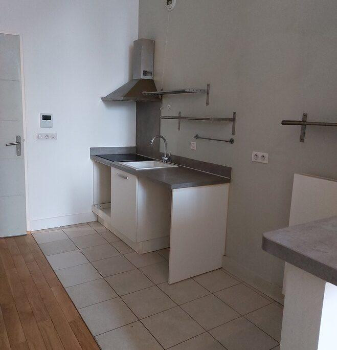 
                                                Location
                                                 Grand Studio 50 M2 à louer à Versailles