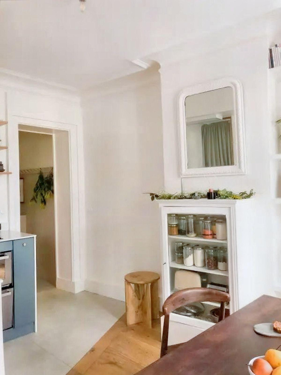 
                                                Location
                                                 Grand studio de 30m² avec chambre en alcôve