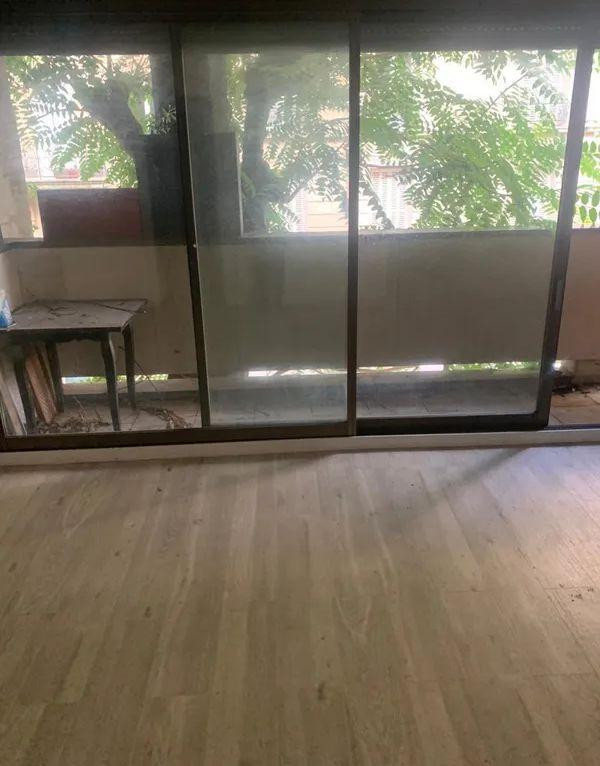 
                                                Location
                                                 Grand studio magnifiquement situé 30m²