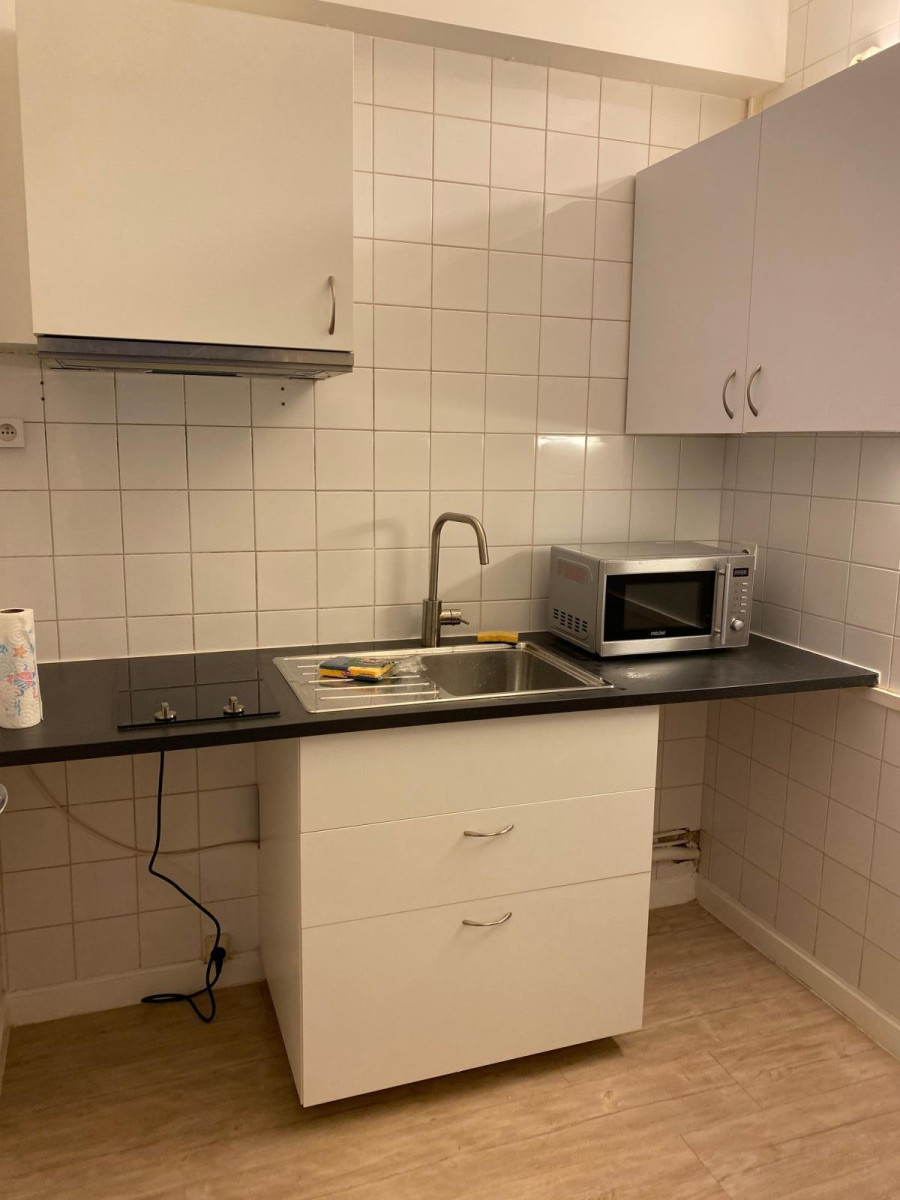 
                                                Location
                                                 Grand Studio Meudon Bellevue